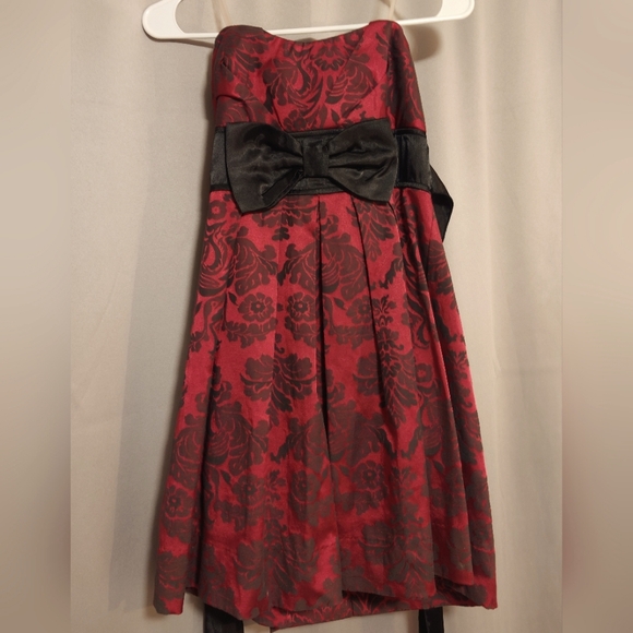 Speechless Red Black Damask Strapless Fit & Flare Empire Waist Dress, SZ 7 - Picture 1 of 10